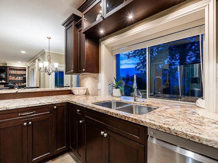 21523 46a Avenue, Langley, BC, V3A 9E7 - 17