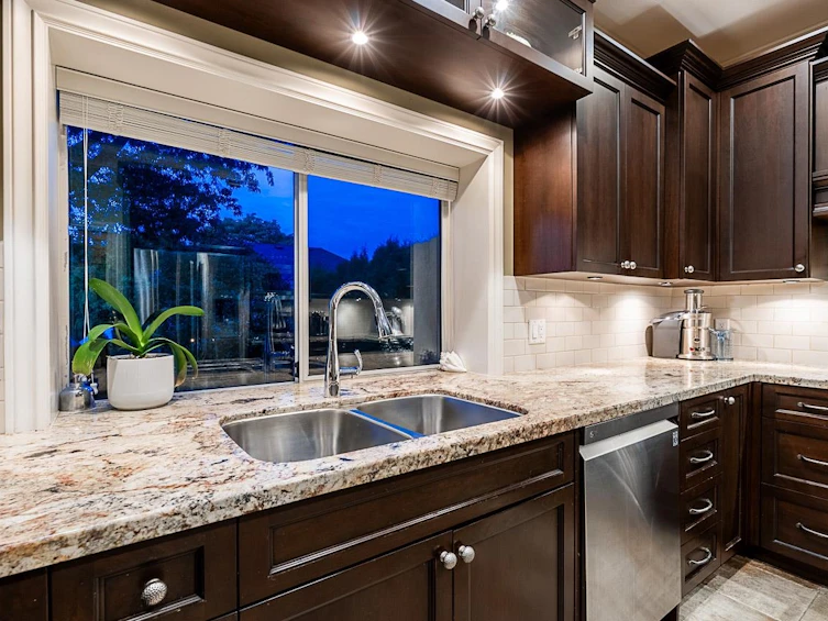 21523 46a Avenue, Langley, BC, V3A 9E7 - 18