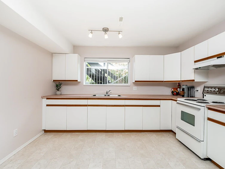21523 46a Avenue, Langley, BC, V3A 9E7 - 26