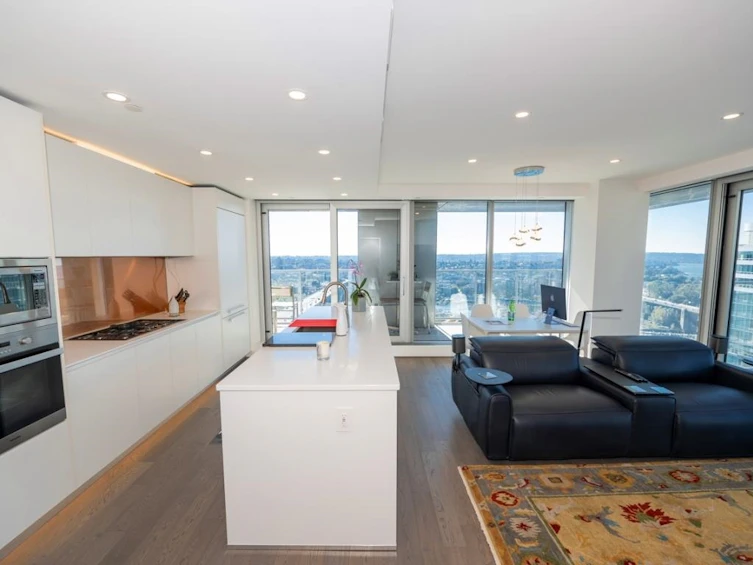 3302-1480 Howe Street, Vancouver, BC, V6Z 0G5 - 4