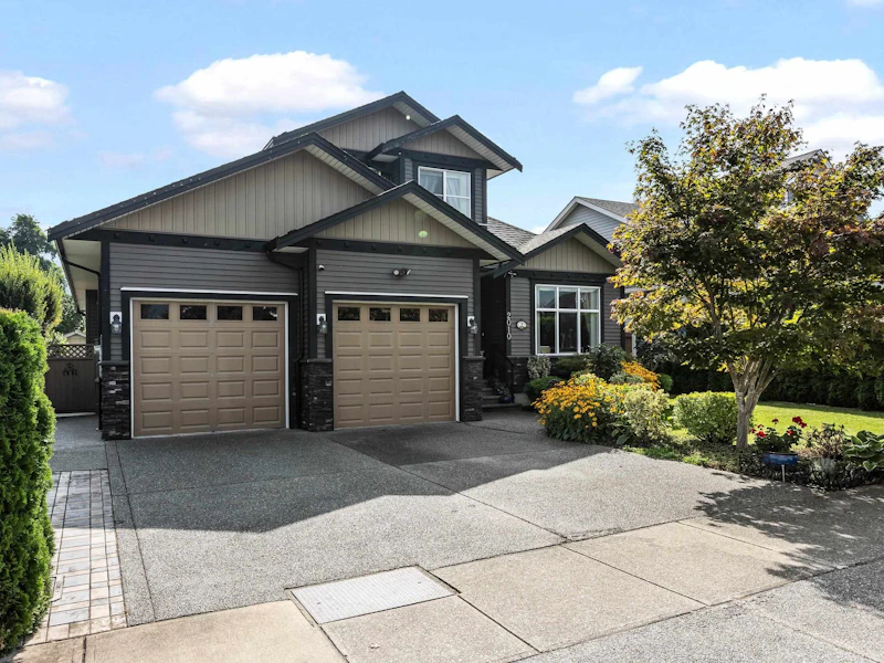2010 Aberdeen Drive, Agassiz BC V0M 1A1
