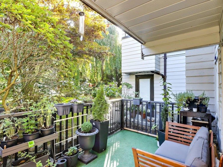 208-2125 W 2nd Avenue, Vancouver, BC, V6K 1H7 - 18