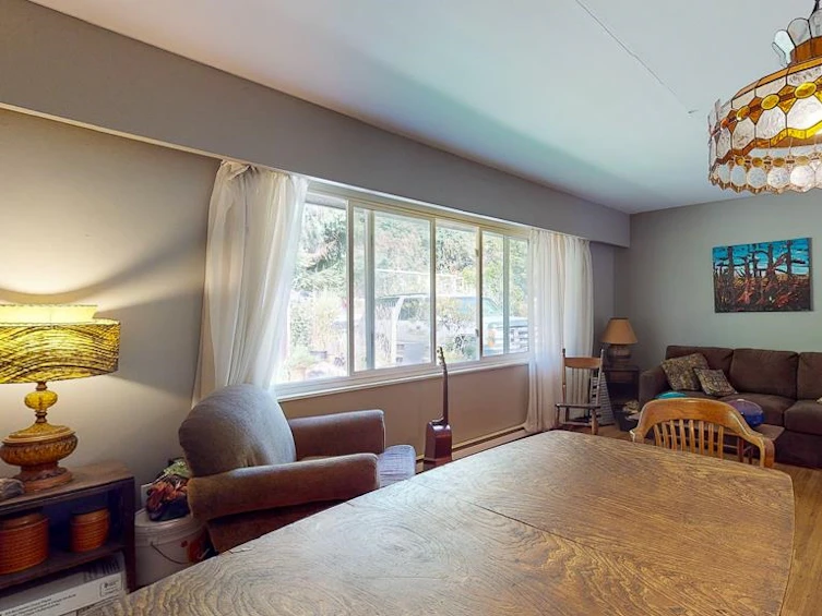 3283 Kraus Road, Roberts Creek, BC, V0N 2W2 - 24