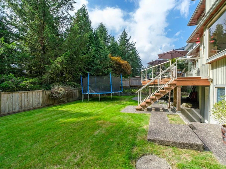 1988 Larkhall Crescent, North Vancouver, BC, V7H 2Z4 - 11