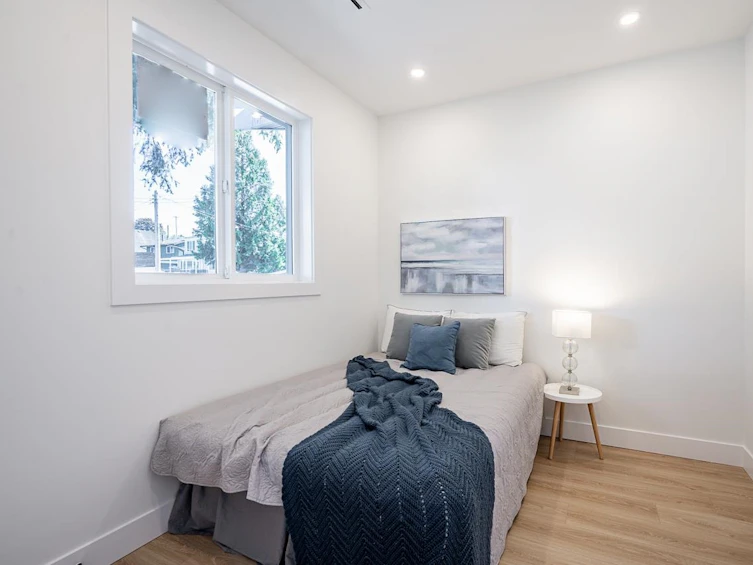 1-122 Eighth Avenue, New Westminster, BC, V3L 1X8 - 24