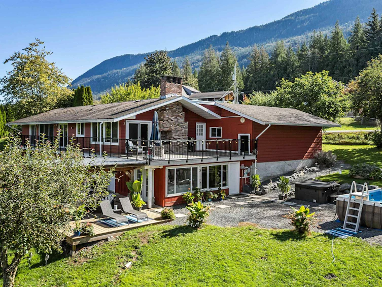 41835 Majuba Hill Road, Chilliwack, BC, V2R 5G9 - 5