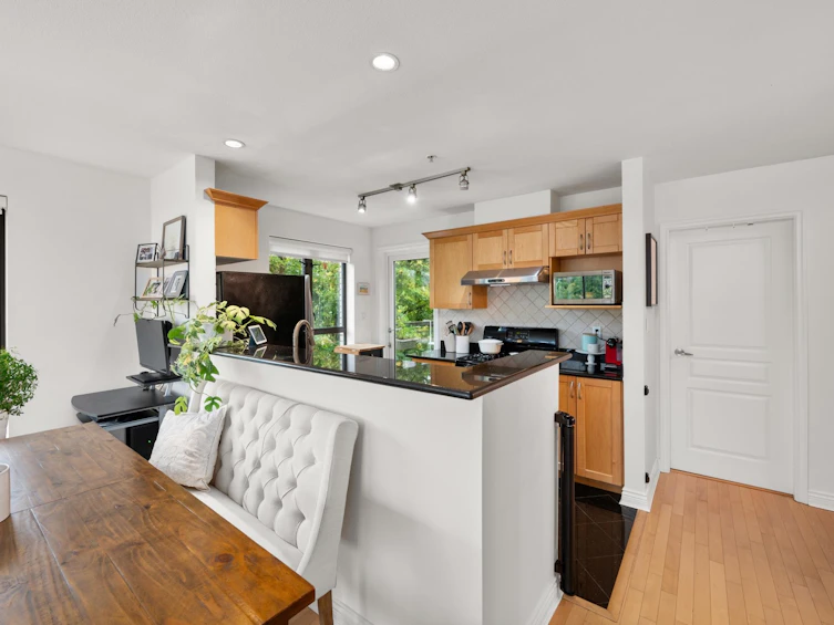 403-2015 Trafalgar Street, Vancouver, BC, V6K 3S5 - 13