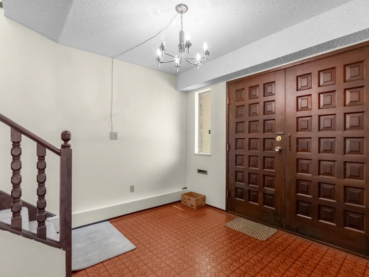 8740 Demorest Drive, Richmond, BC, V7A 4M1 - 2