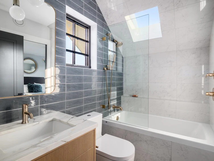 2023 W 36th Avenue, Vancouver, BC, V6M 1L1 - 28