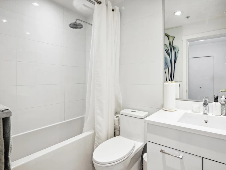411-711 West 14th Street, North Vancouver, BC, V7M 3E8 - 15