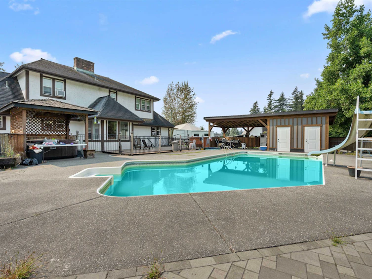 27495 16 Avenue, Langley, BC, V4W 2S6 - 11