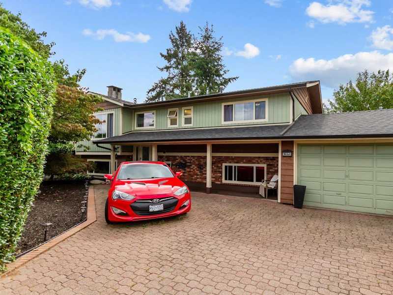 19330 Hammond Road, Pitt Meadows BC V3Y 1C2