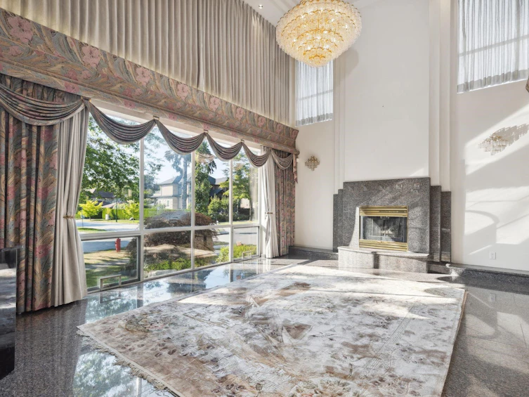 6808 Angus Drive, Vancouver, BC, V6P 5J5 - 8