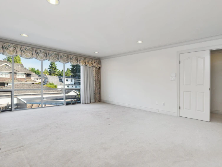 6808 Angus Drive, Vancouver, BC, V6P 5J5 - 24