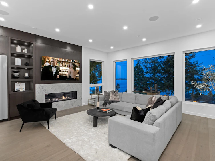 13169 Marine Drive, Surrey, BC, V4A 1E6 - 8