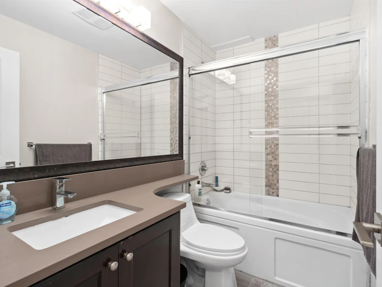 3373 Carmelo Avenue, Coquitlam, BC, V3B 7M9 - 23