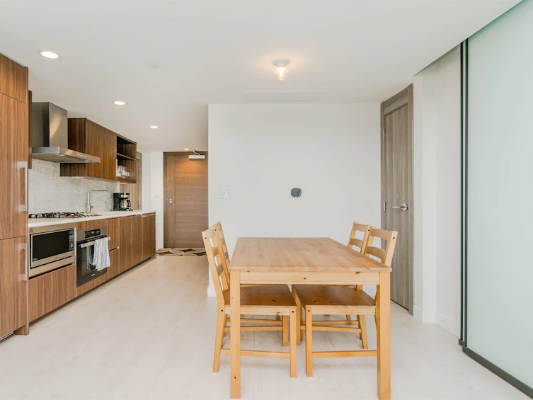 1401-1768 Cook Street, Vancouver, BC, V5Y 0N3 - 9