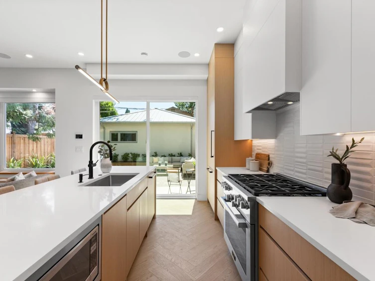 2-3830 W 23rd Avenue, Vancouver, BC, V6S 1K9 - 3