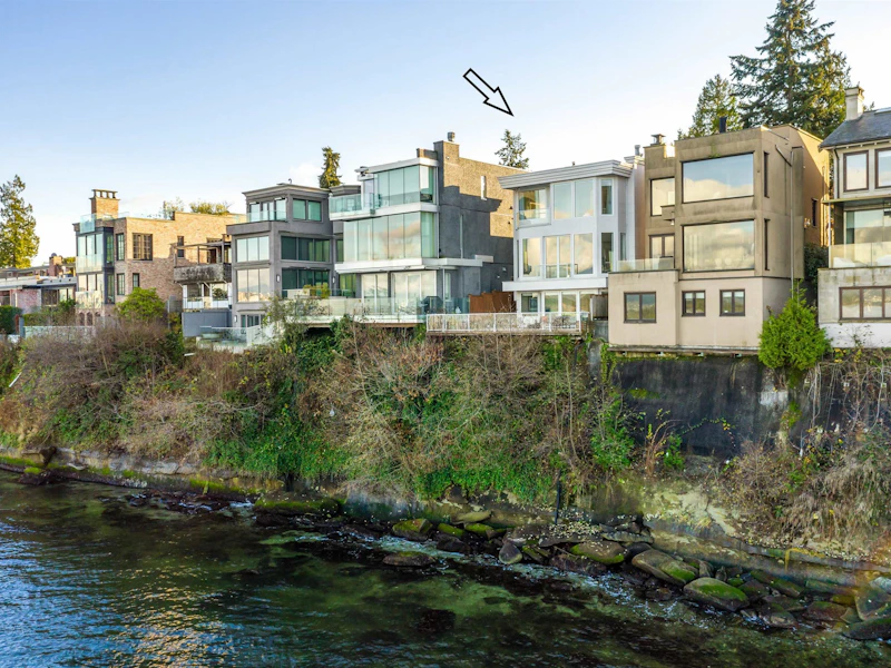 3341 Point Grey Road, Vancouver BC V6R 1A4