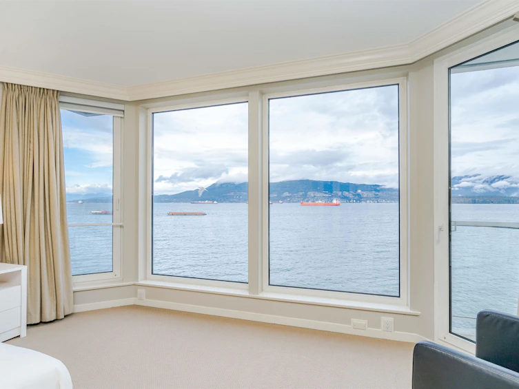 3341 Point Grey Road, Vancouver, BC, V6R 1A4 - 11