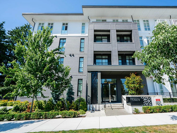 407-13929 105, Surrey, BC, V3T 0R5 - 2