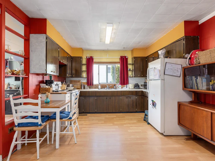 12609 113 Avenue, Surrey, BC, V3V 3M1 - 13