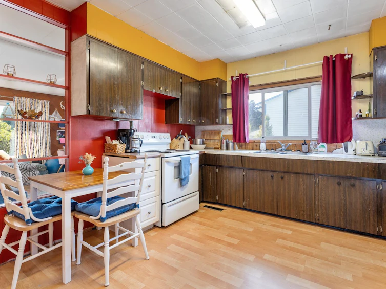 12609 113 Avenue, Surrey, BC, V3V 3M1 - 14