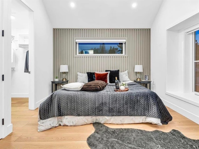 1433 East 17th Avenue, Vancouver, BC, V5N 2G8 - 8