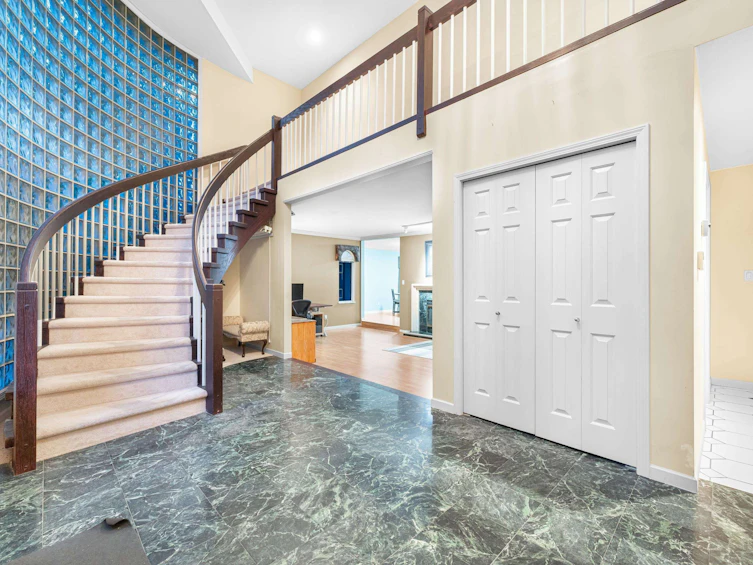 2976 Christina Place, Coquitlam, BC, V3C 5Z8 - 3
