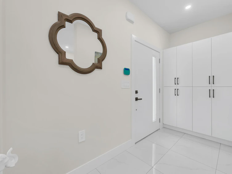 2576 E 28th Avenue, Vancouver, BC, V5R 1R6 - 13