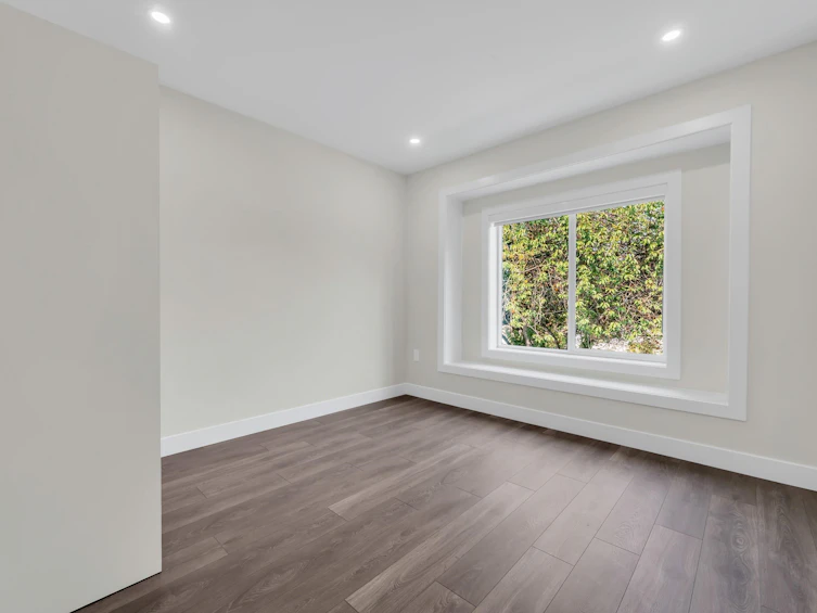 2576 E 28th Avenue, Vancouver, BC, V5R 1R6 - 15