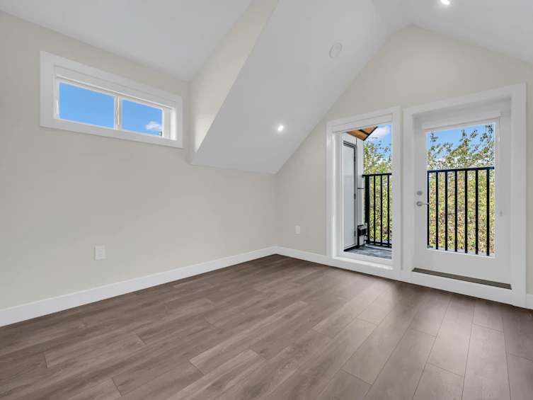2576 E 28th Avenue, Vancouver, BC, V5R 1R6 - 20