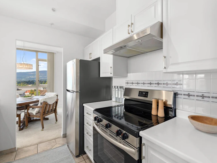 604-160 W Keith Road, North Vancouver, BC, V7M 3M2 - 11