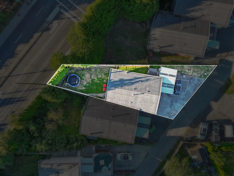 782 Clarke Road, Coquitlam, BC, V3J 3Y4 - 3