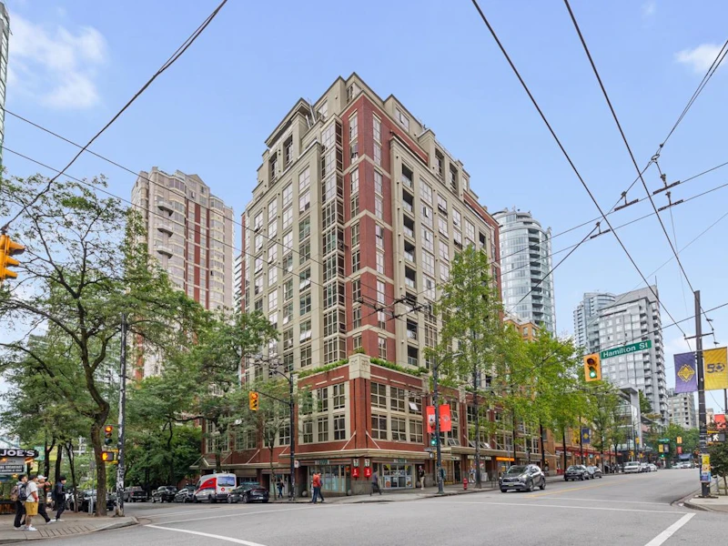 1006 - 819 Hamilton Street, Vancouver BC V6B 6M2