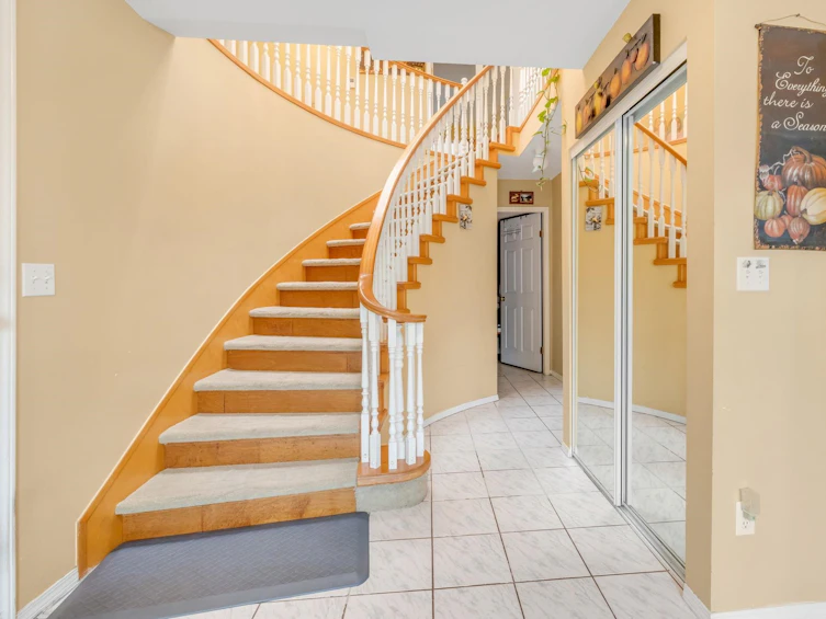 3674 Newcastle Drive, Abbotsford, BC, V2T 5M6 - 6