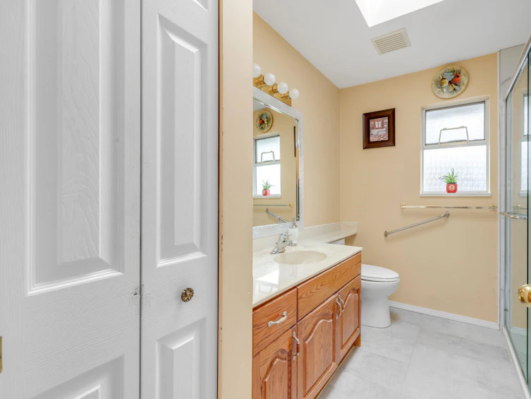 3674 Newcastle Drive, Abbotsford, BC, V2T 5M6 - 19