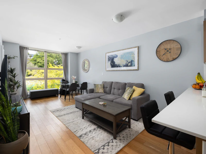 306 - 1177 Marine Drive, North Vancouver BC V7P 1T1