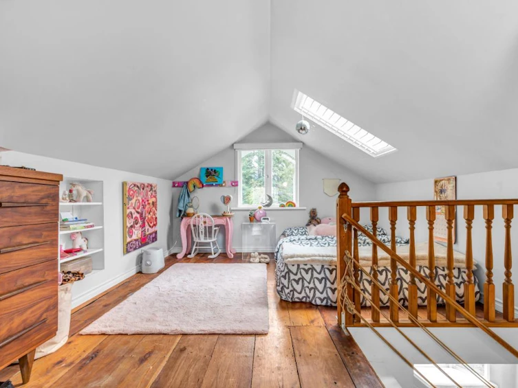 1045 Cortell Street, North Vancouver, BC, V7P 2A2 - 20