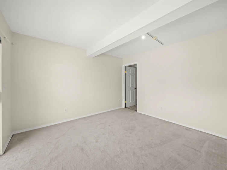22191 Wilson Avenue, Richmond, BC, V6V 2P6 - 4