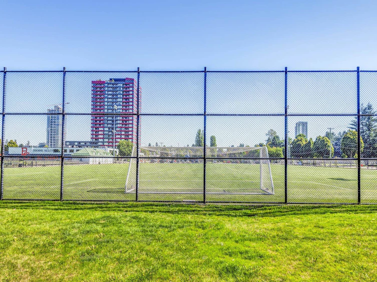 310-10533 University, Surrey, BC, V3T 5T7 - 24