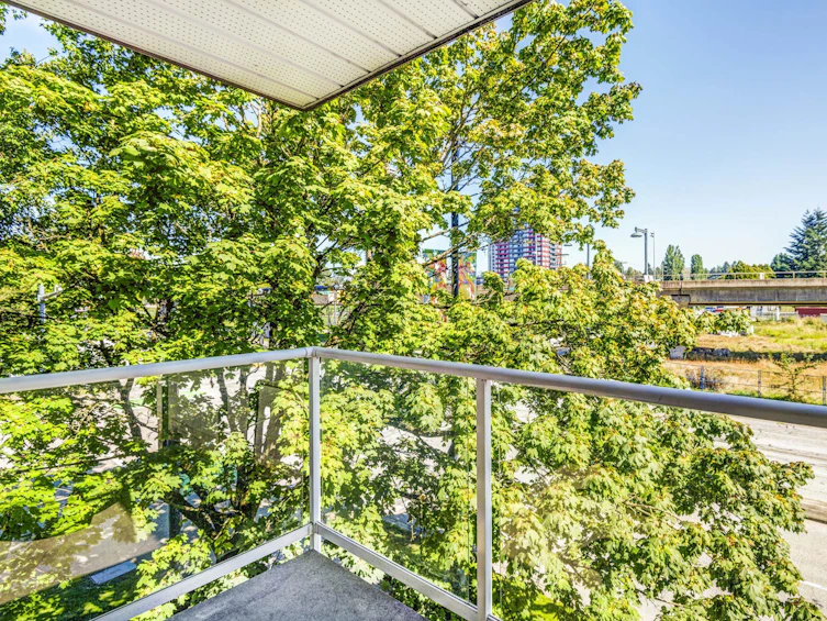 310-10533 University, Surrey, BC, V3T 5T7 - 15