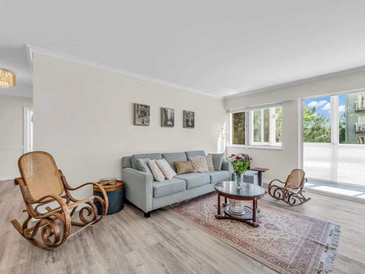 101-1750 Esquimalt Avenue, West Vancouver, BC, V7V 1R8 - 11