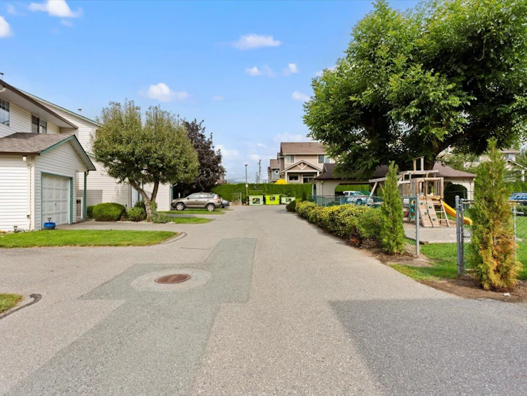 3-45640 Storey Avenue, Chilliwack, BC, V2R 3C5 - 5