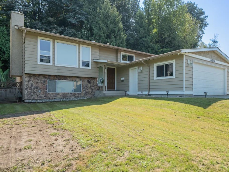33320 Wren Crescent, Abbotsford, BC, V2S 5W1