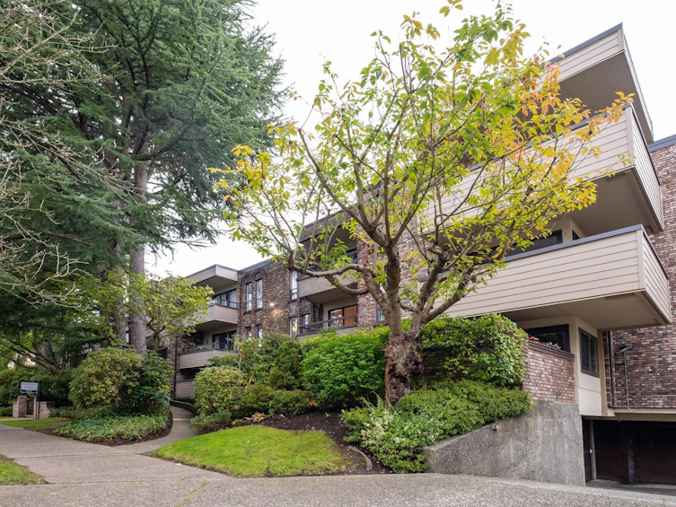 303-1266 W 13th Avenue, Vancouver, BC, V6H 1N6 - 2