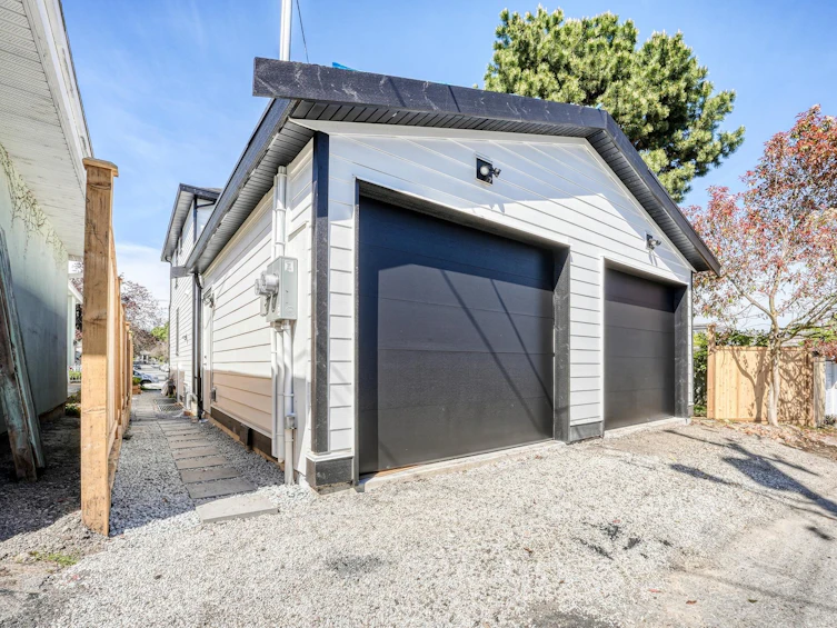 2264 Newport Avenue, Vancouver, BC, V5P 2J2 - 20