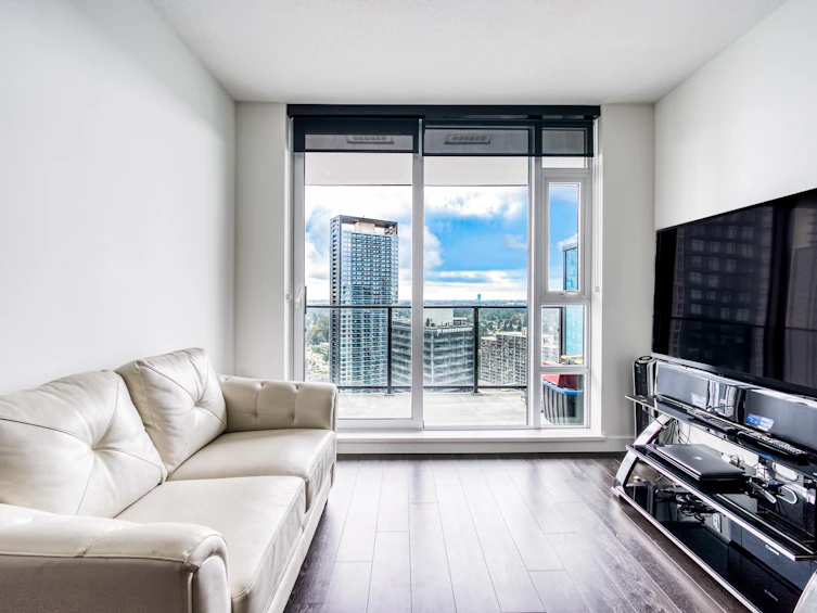 2611-9887 Whalley Boulevard, Surrey, BC, V3T 0P4 - 5
