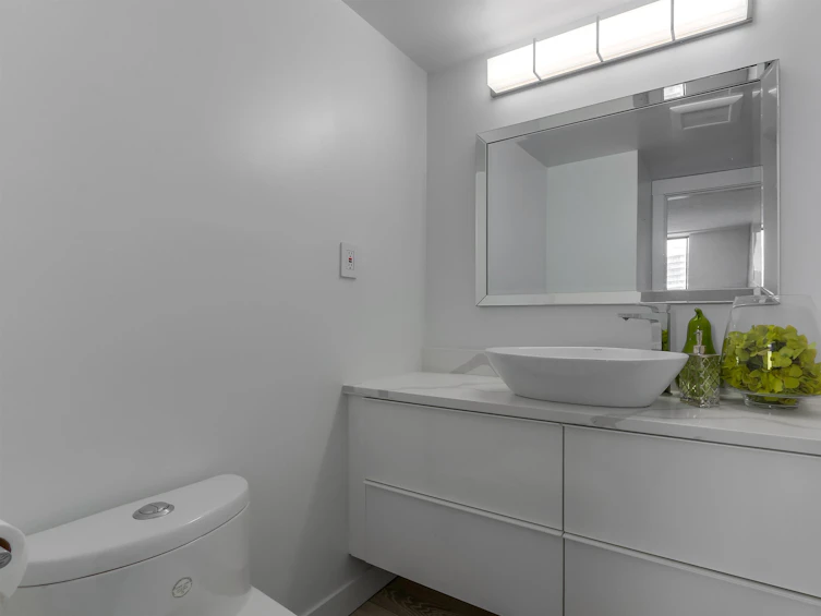 1401-114 West Keith Road, North Vancouver, BC, V7M 3C9 - 19