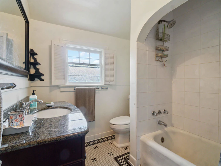 6010 Granville Street, Vancouver, BC, V6M 3E1 - 30